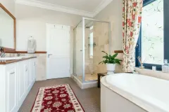 Constantia Luxury Home in Constantia – photo 23 thumbnail