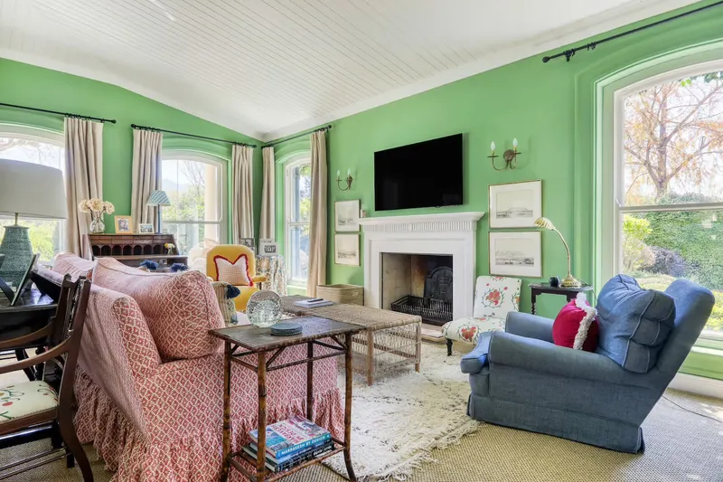 Villa Badgemore in Constantia – photo 1