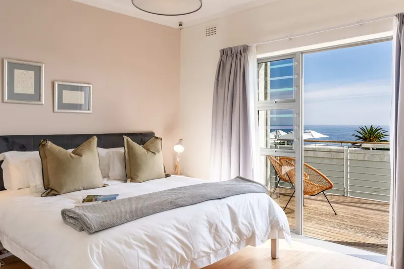 Camps Bay Caprice in Camps Bay – photo 15