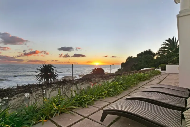 Bingley Place 3 bedroom in Camps Bay – photo 4