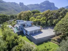 Villa Constantia in Bishopscourt – photo 27 thumbnail