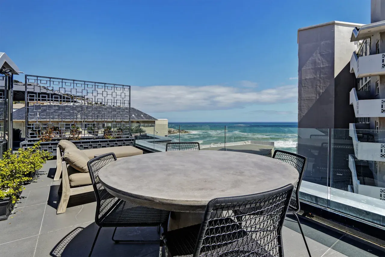Bantry Luxe Apartment 3 in Bantry Bay
