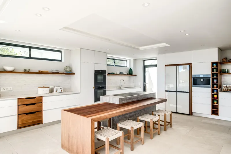 17 Geneva Drive in Camps Bay – photo 15