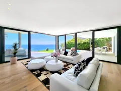 Ocean Villa in Bantry Bay – photo 6 thumbnail