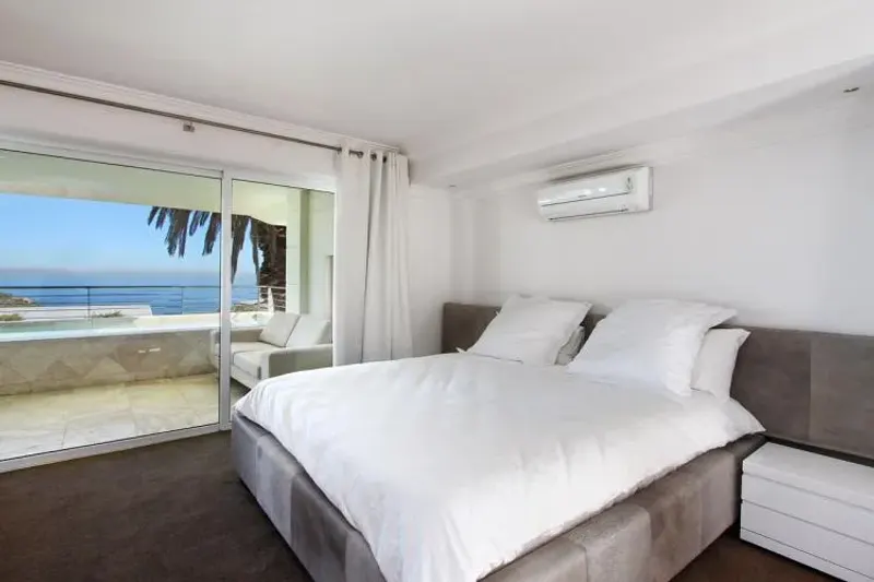 Victoria Terrace in Camps Bay – photo 16