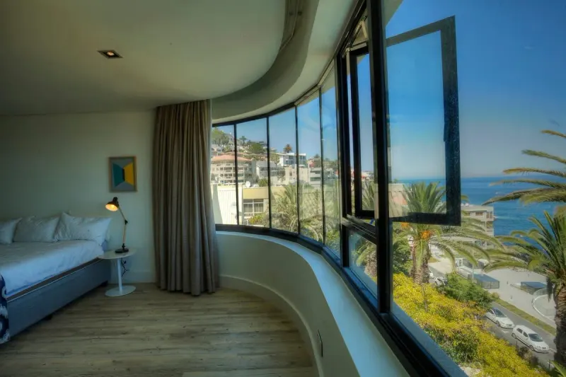 Arcadia Road Villa in Bantry Bay – photo 15