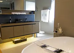 Bantry Luxe Grande in Bantry Bay – photo 17 thumbnail