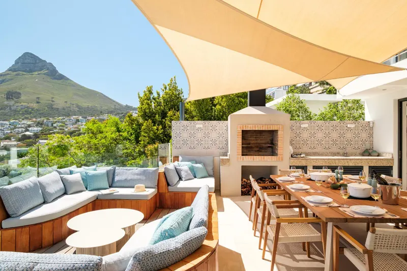 17 Geneva Drive in Camps Bay – photo 4