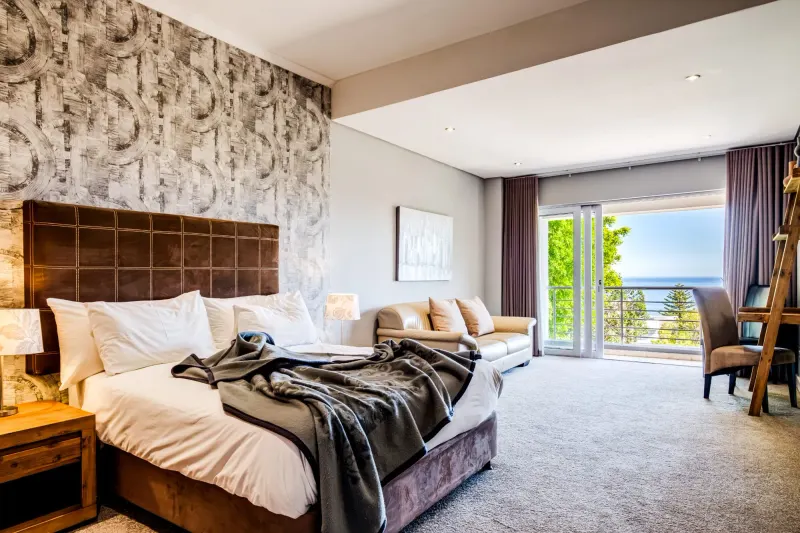 100 Geneva Drive in Camps Bay – photo 12