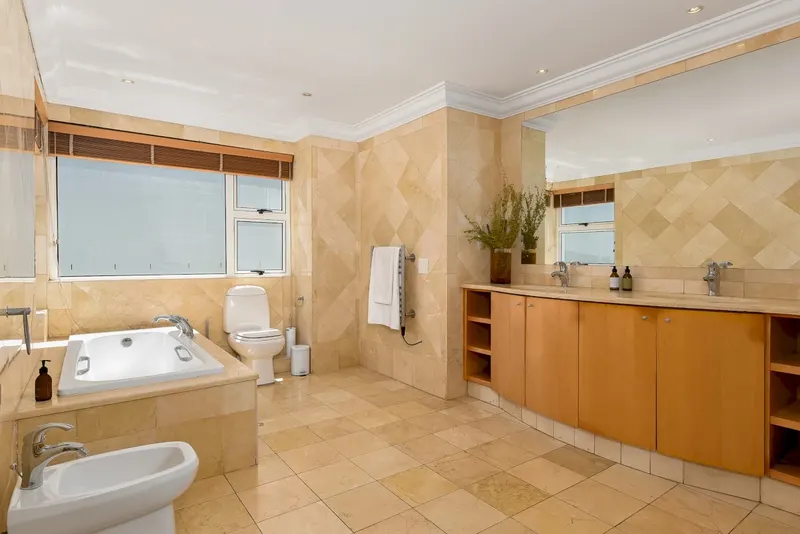Victoria Jewel in Camps Bay – photo 22