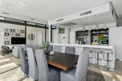Parergon 403 Penthouse in V&A Waterfront – photo 13 thumbnail