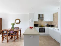 207 De Waterkant Place in Green Point – photo 16 thumbnail