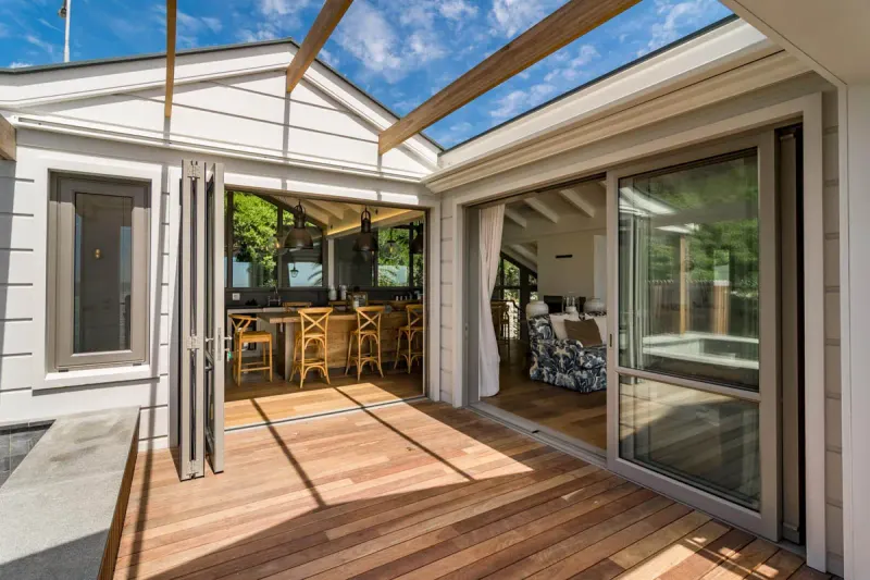 Bungalow 39, Clifton