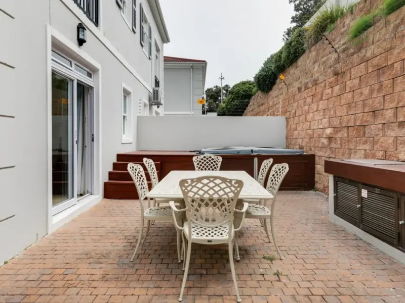 Berkely Place in Camps Bay – photo 16