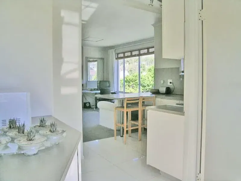 Hof Penthouse in Gardens – photo 4