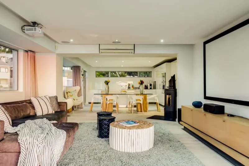 Houghton Penthouse in camps bay – photo 27