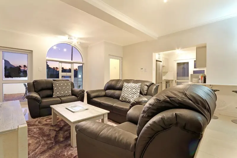 Camps Bay Beach Apartment in Camps Bay – photo 7