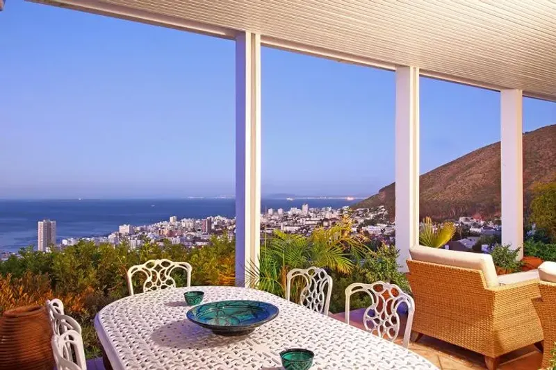 Avenue Bartholomew Villa in Fresnaye – photo 3
