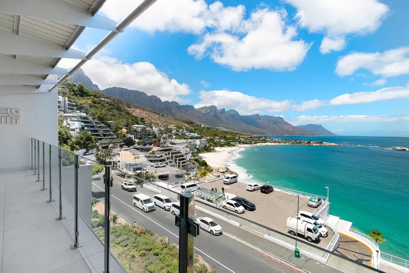 Clifton Allure in Clifton – photo 1