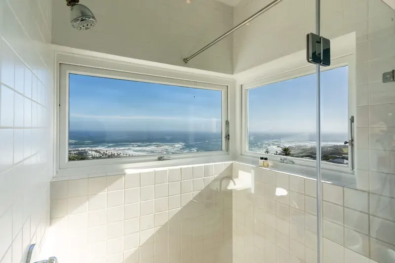 Picasso Villa in Camps Bay – photo 24