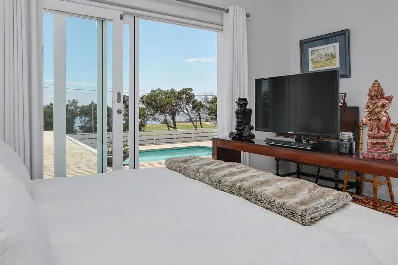 Fulham House in Camps Bay – photo 2