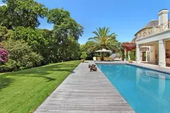 Constantia Heights Villa in Constantia – photo 2 thumbnail