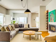 Oranjezicht Home in Oranjezicht – photo 11 thumbnail