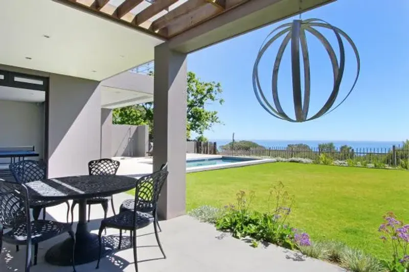 Kinnoul Villa in Camps Bay – photo 2