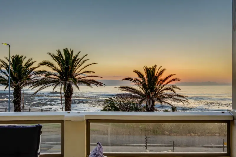 Sundowner Views in Sea Point – photo 13