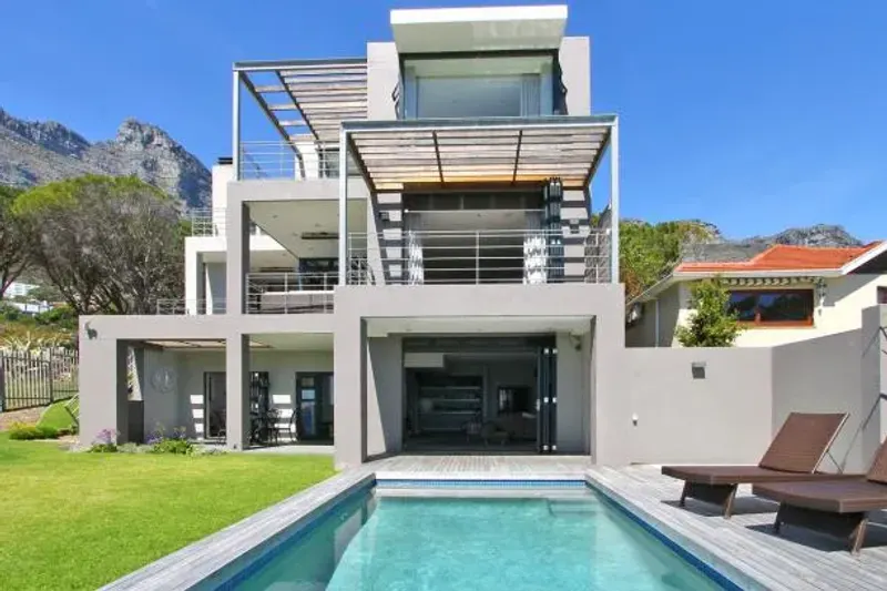Kinnoul Villa in Camps Bay – photo 6