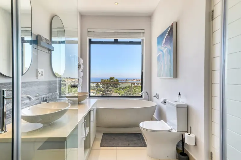 Central Drive Villa in Camps Bay – photo 45
