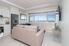 Oceanmist Studio in Mouille Point – photo 6 thumbnail