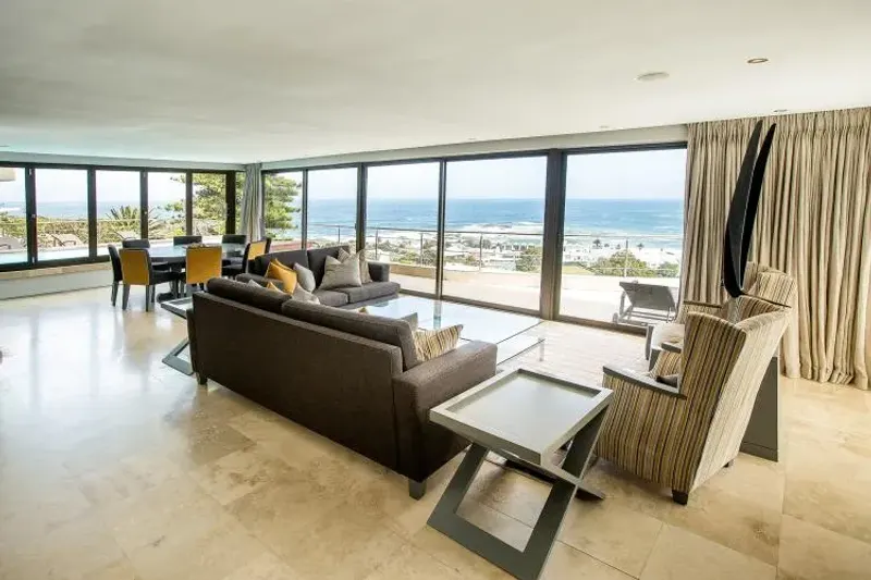 Elegance Villa in Camps Bay – photo 16