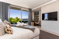 Green Point Grande in Green Point – photo 20 thumbnail