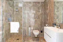 MP357 - UNIT 10 in Mouille Point – photo 32 thumbnail