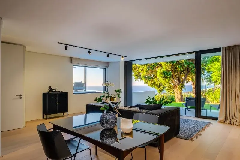 Blue Haven in Camps Bay – photo 21