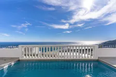Chateau Camps in Camps Bay – photo 2 thumbnail