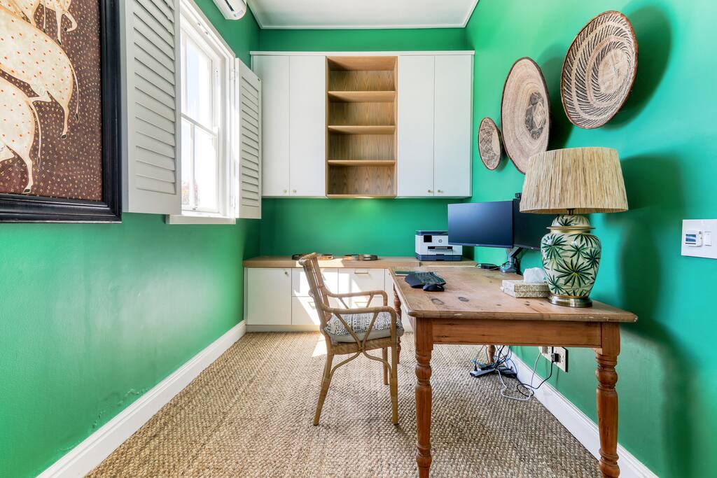 property_6edee64f-01eb-4fdc-a2e1-55fa8bc7eed9_16