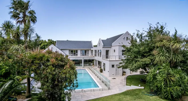 Constantia Villa in Constantia Heights – photo 7