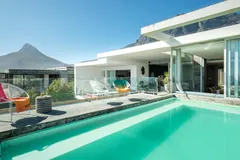 Atlantic Reflection in Camps Bay – photo 43 thumbnail