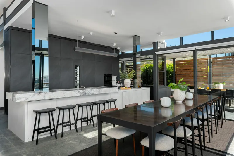 Penthouse 601 Dovenby in V&A Waterfront – photo 25