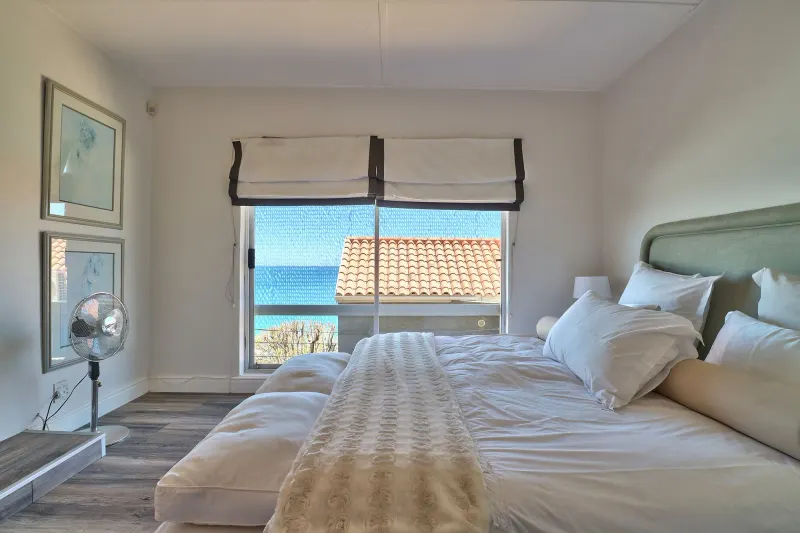 Mount Pleasant Apartment in Clifton – photo 1