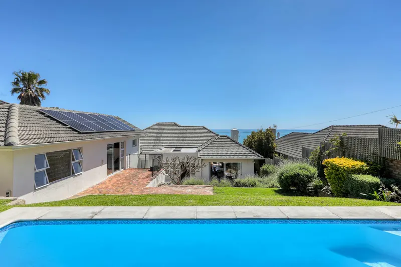 Camps Bay Deluxe in Camps Bay – photo 1