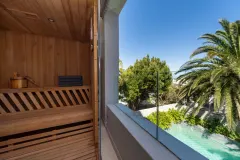 Amara Lincoln in Camps Bay – photo 31 thumbnail