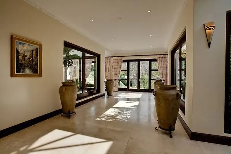 Canterbury Court in Bishopscourt – photo 7