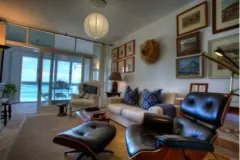 Moses Beach Apartment in Clifton – photo 4 thumbnail