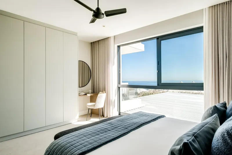 Marlo Breeze (205) in Sea Point – photo 21