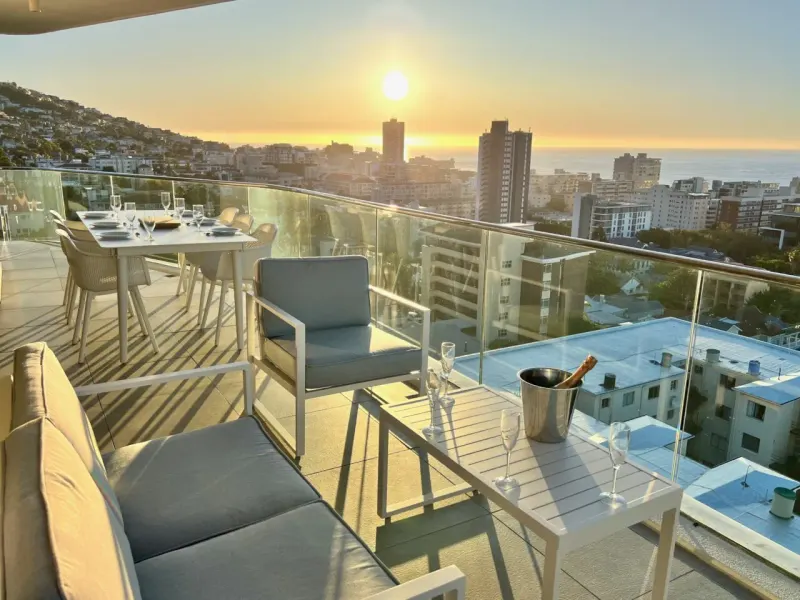 Panoramic Penthouse in Sea Point – photo 36