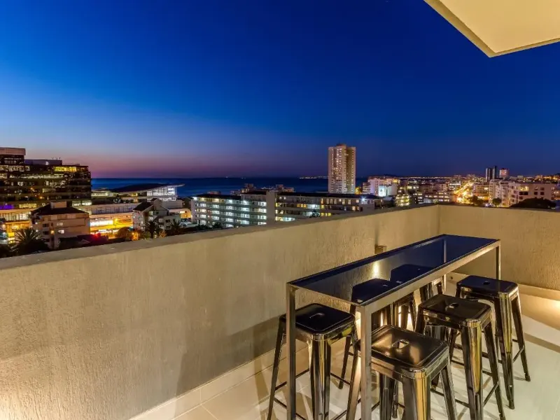 66 on K Luxury Penthouse in Fresnaye – photo 3