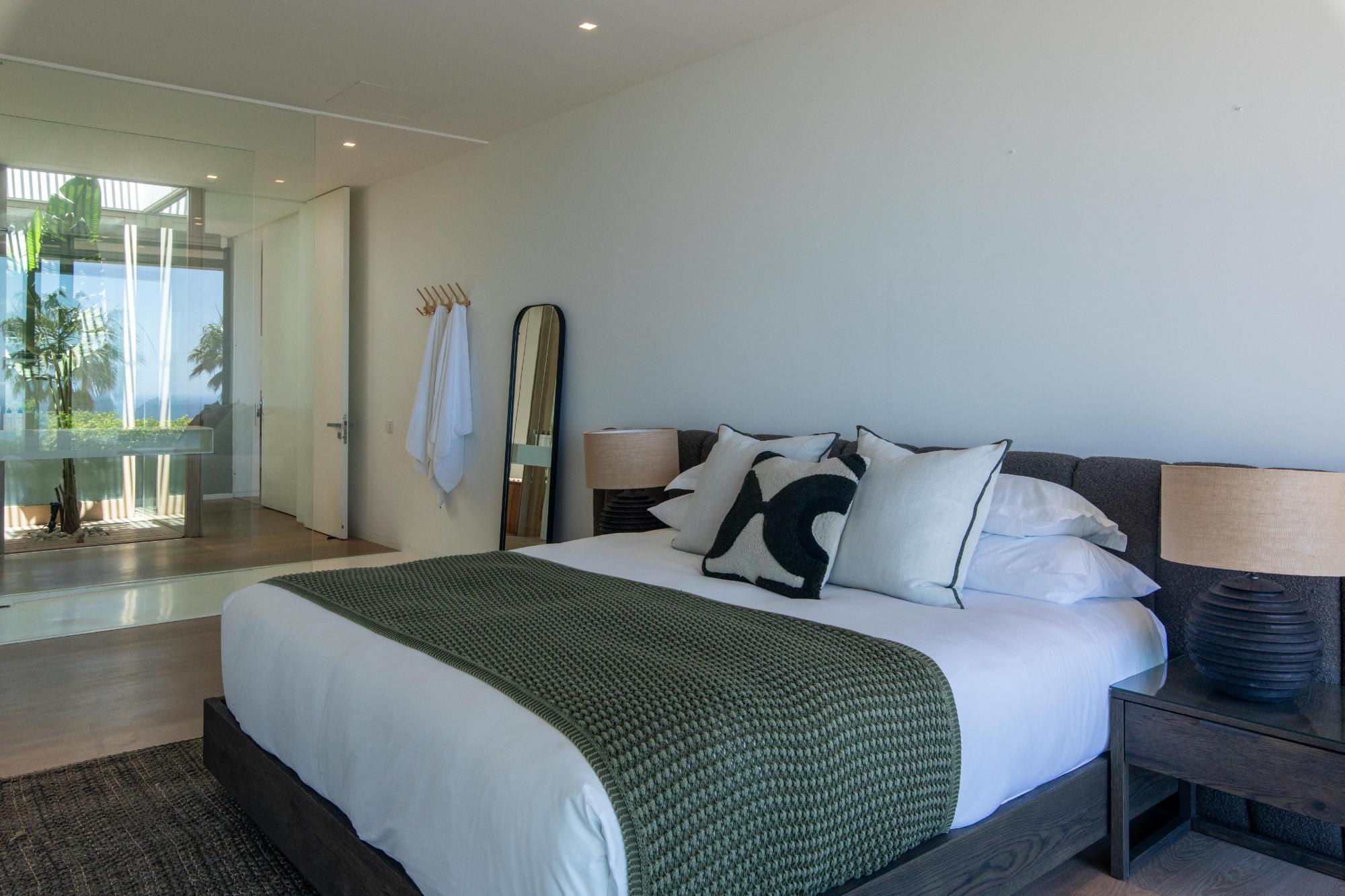property_7097b72d-9417-46cb-8d48-9ed22a779909_17